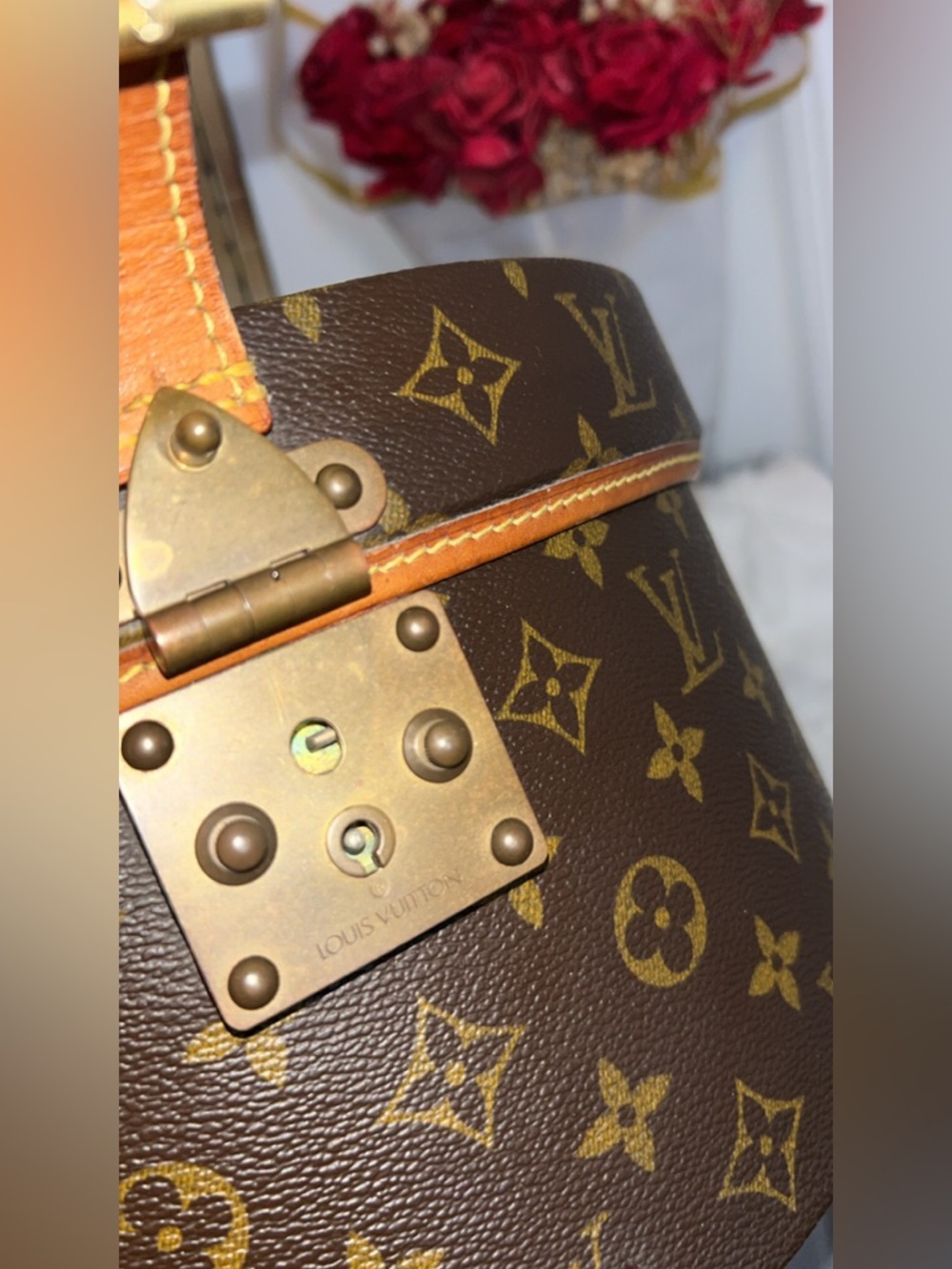 Louis Vuitton Boite Chapo 30  Monogram Round Hat Box - Picture 8 of 16